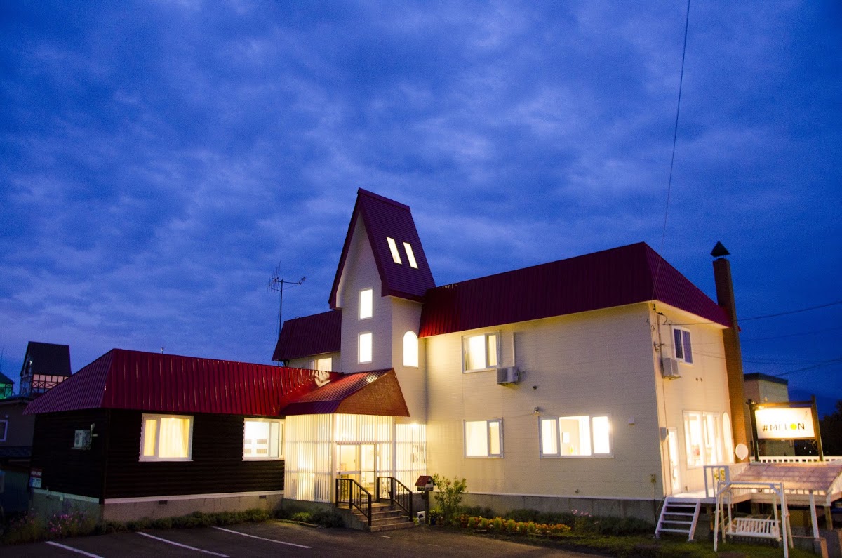 petit hotel #MELON Furano