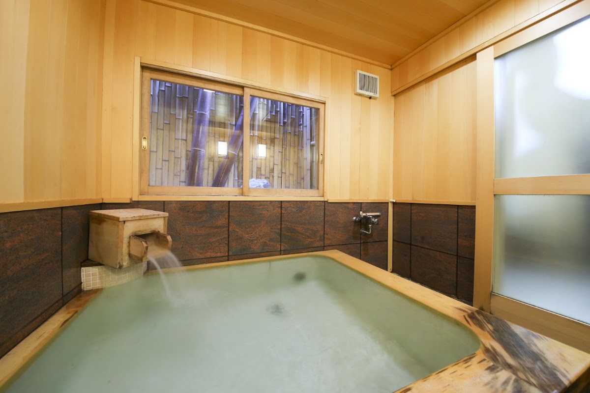 旅館加茂川の実際の写真