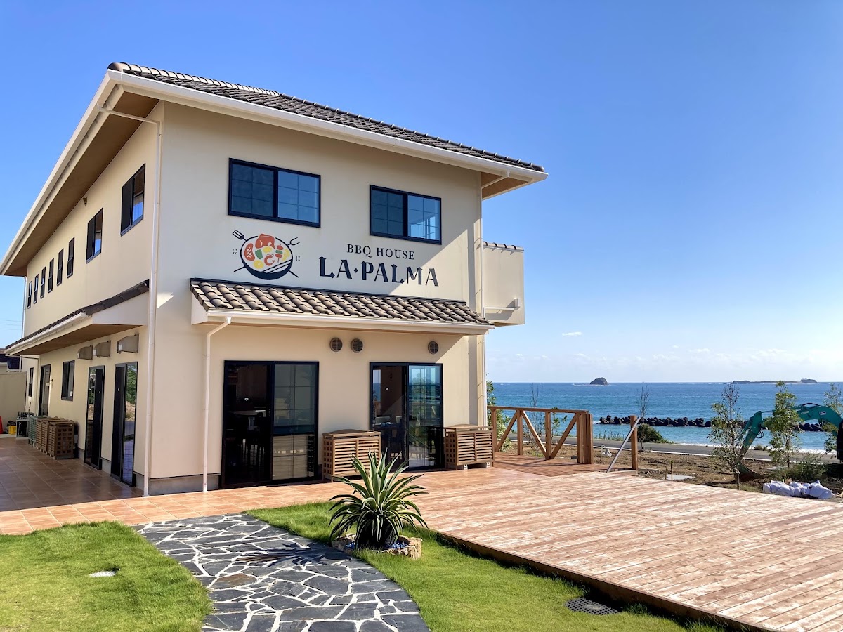 ラブアンドピースリゾート（体験型リゾートホテルLove&Peace Resort)