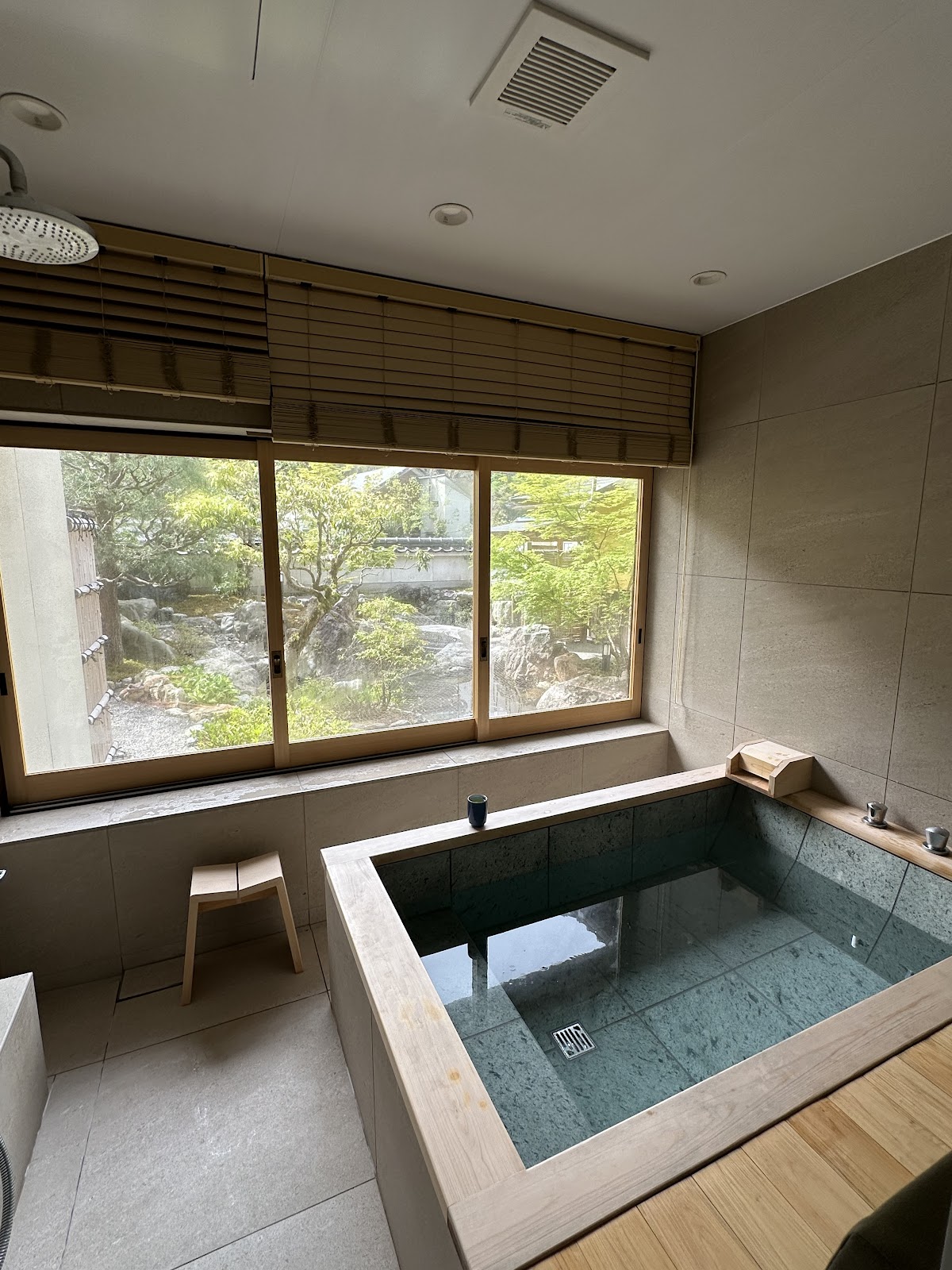 料理旅館きぐすりやの実際の写真