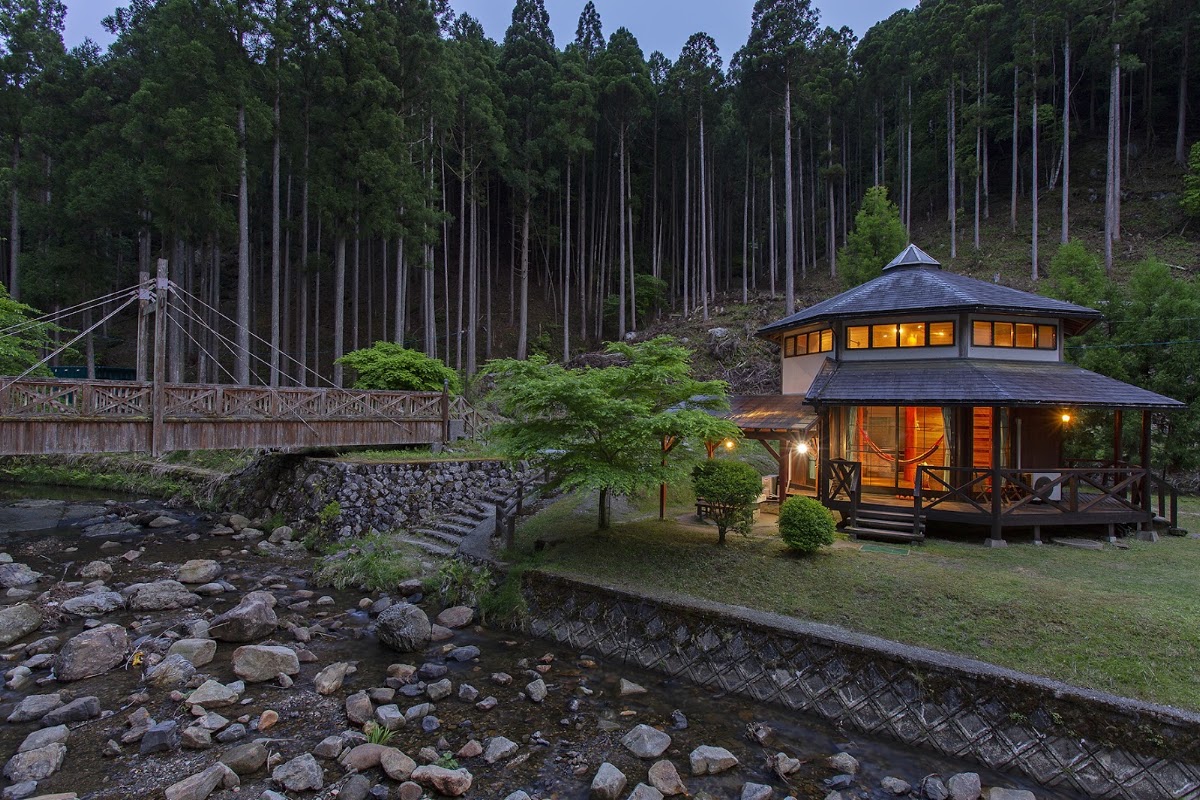 ひよしフォレストリゾート山の家