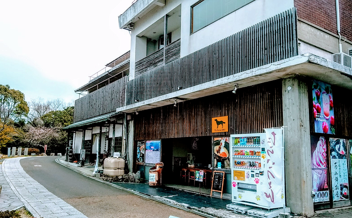 屋島の宿 桃太郎