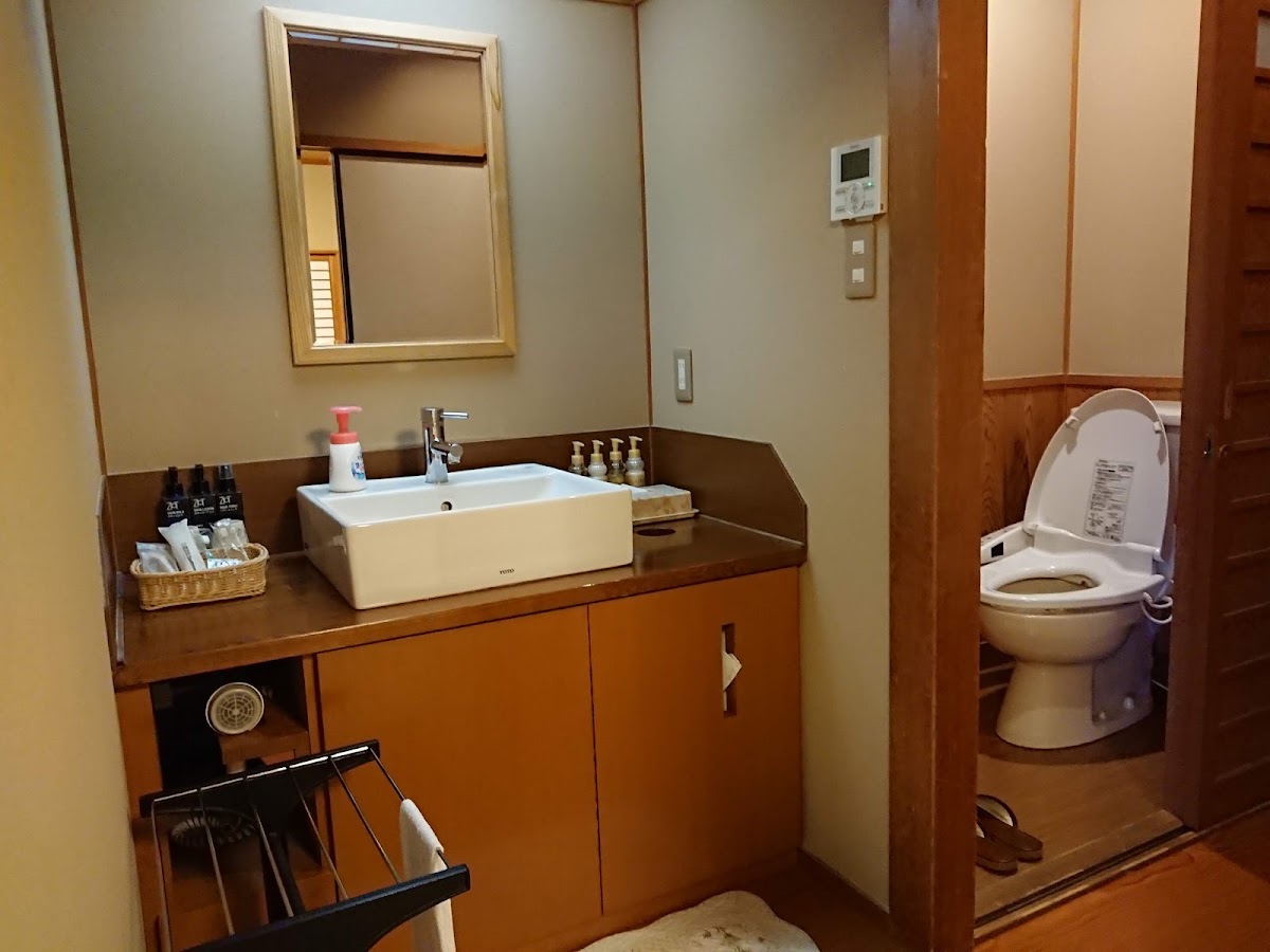 六峰舘の実際の写真