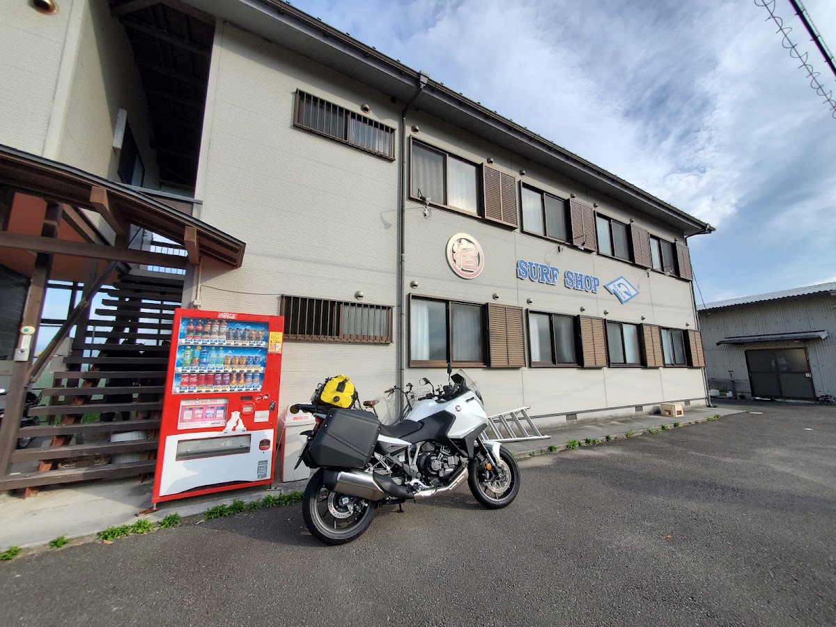 素泊宿 Lodge N'tribe&FREEDOM Surfboards