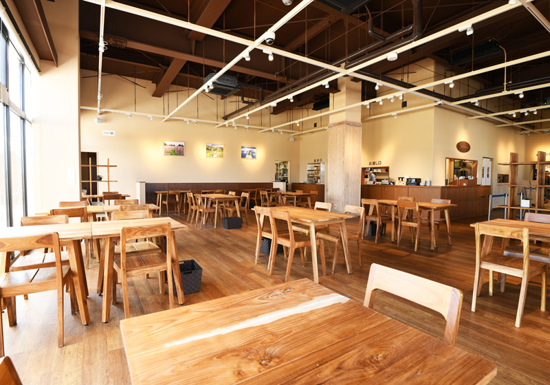 ベルサイドカフェ 越前大野店