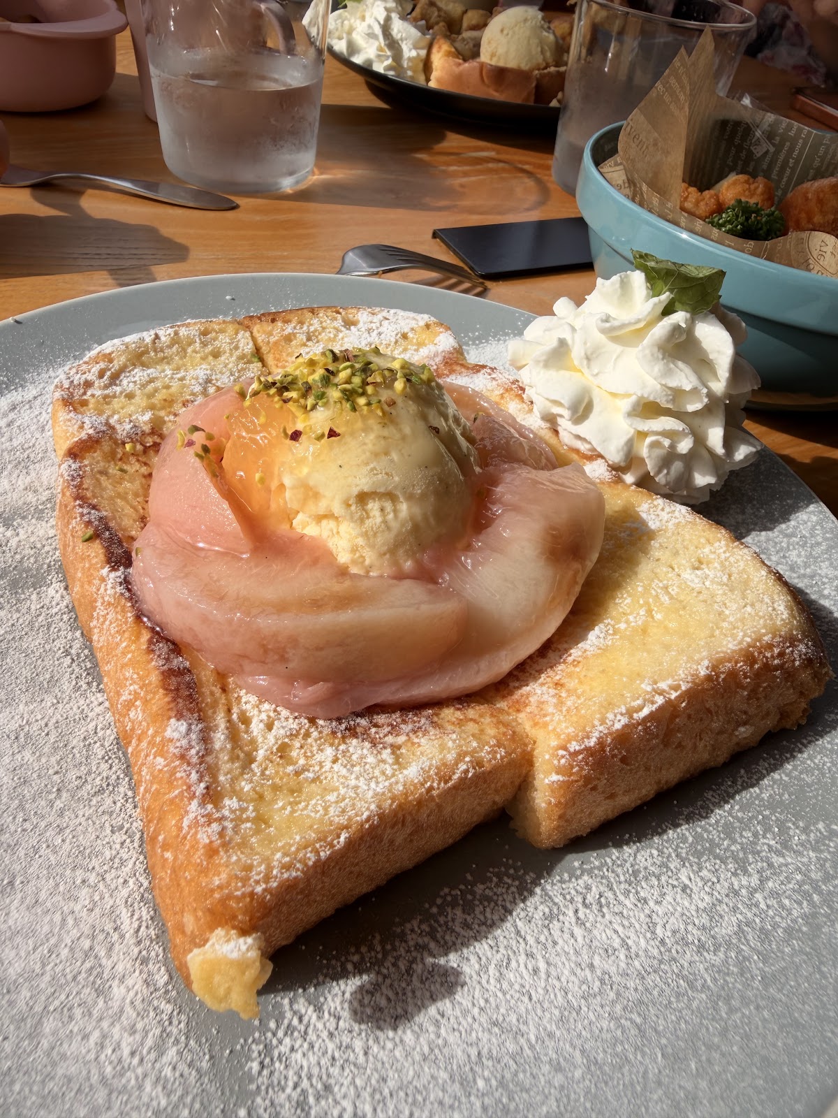 ELOISE's Café YATSUGATAKE（エロイーズカフェ八ヶ岳）の実際の写真