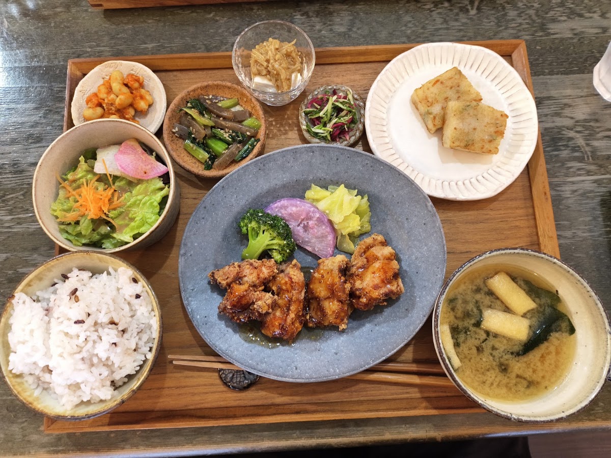 菜屋cafe doiの実際の写真