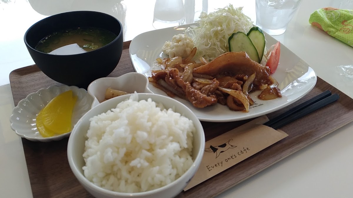 Every one's cafeの実際の写真