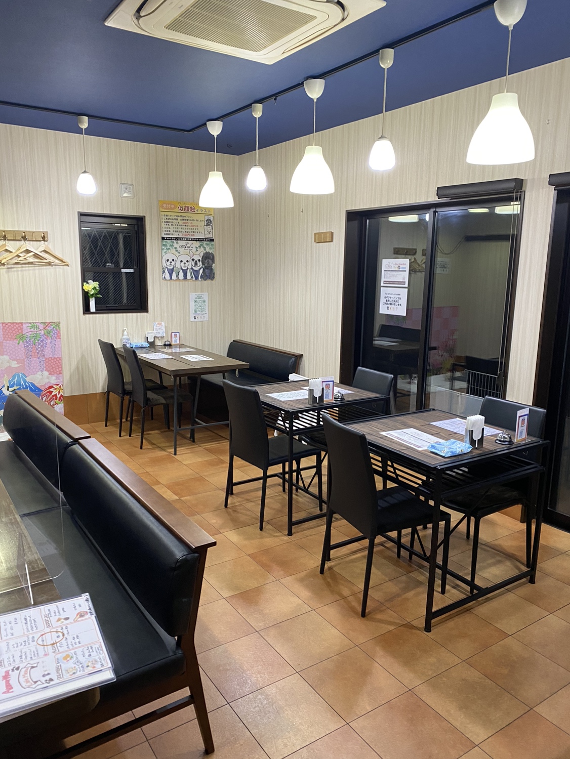 アムールワンカフェ