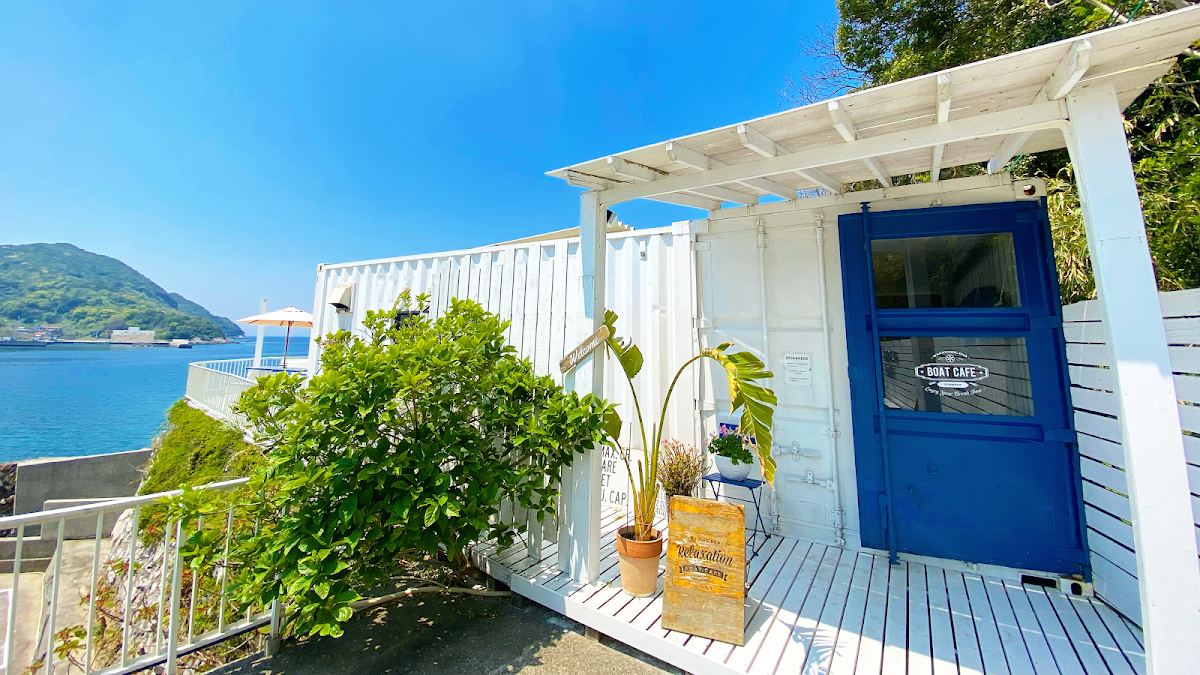 BOAT CAFE ボートカフェ 衣奈マリーナ(ペット可)の実際の写真