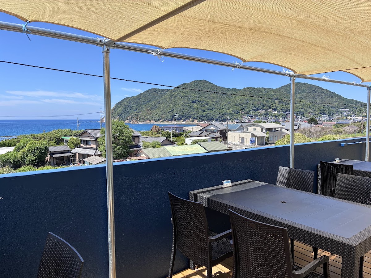 37CAFE 下関の実際の写真