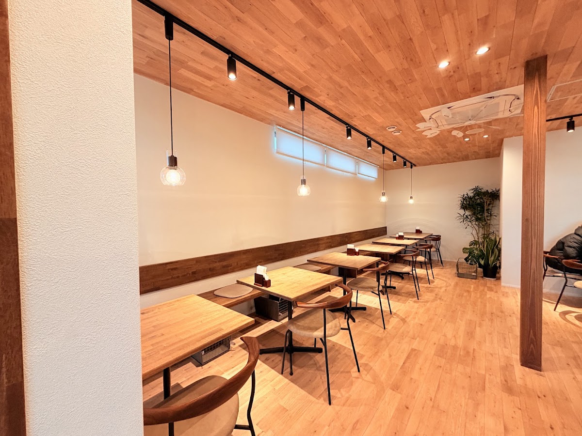YACHA CAFE