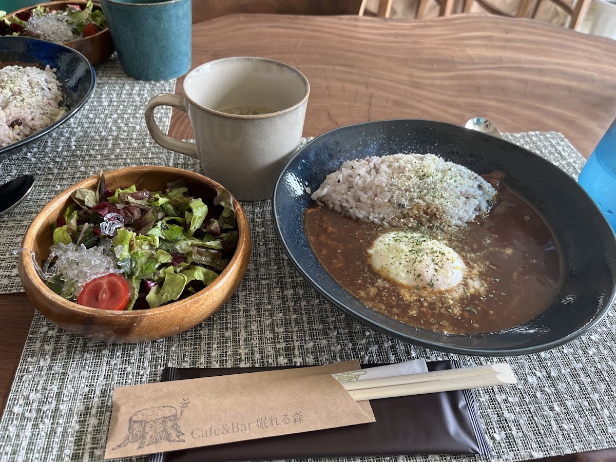 Cafe&Bar 眠れる森の実際の写真