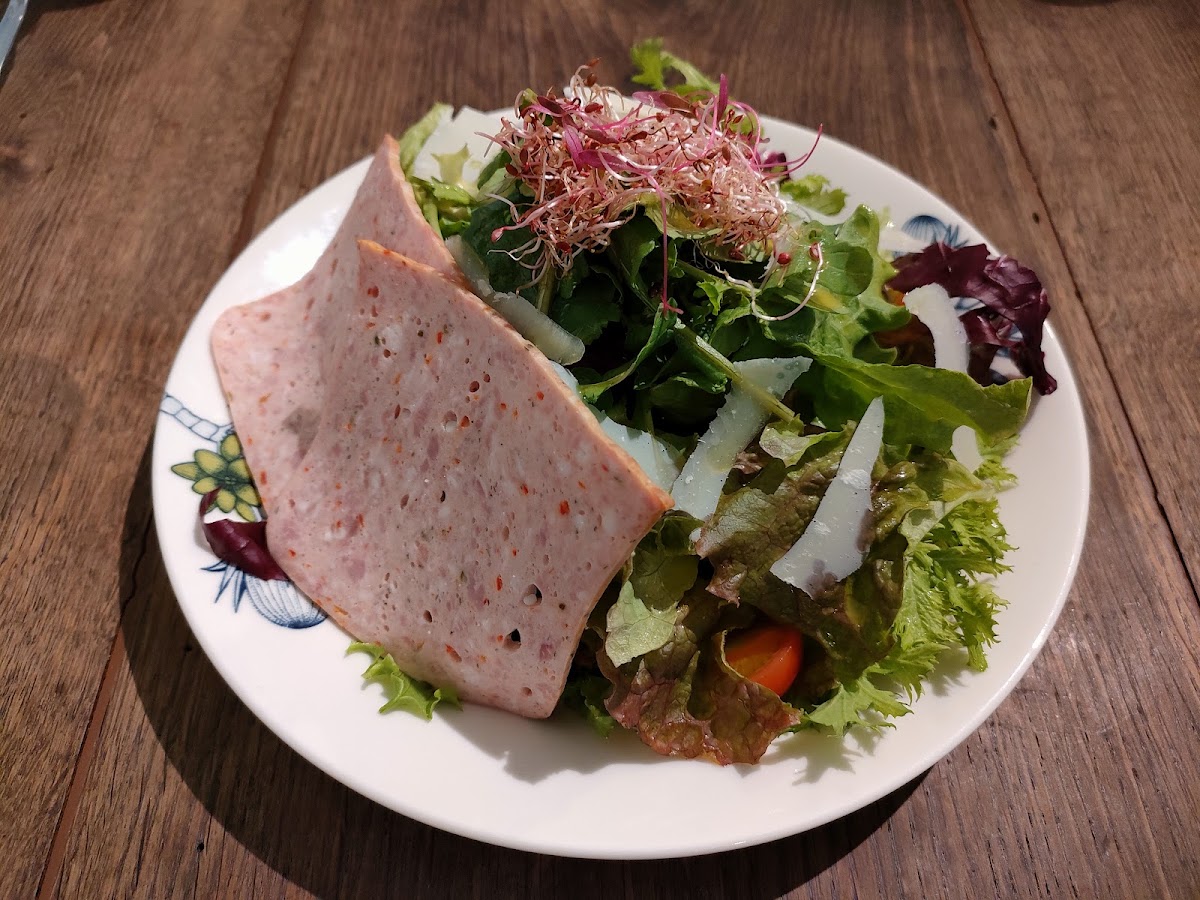 Pizza＆Cafe 森のオーブン ドットーレの実際の写真