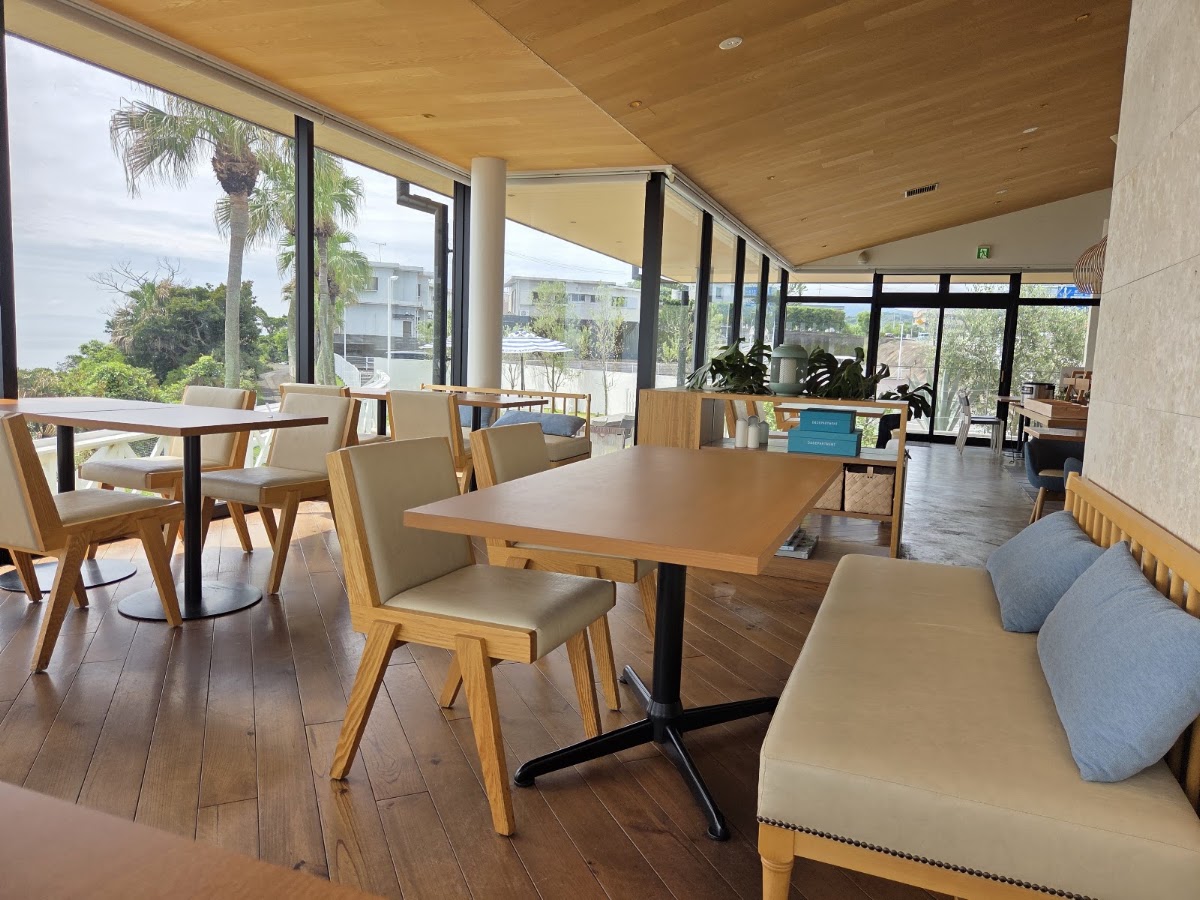 Blue&Cafe HIRAKAWA Bayside