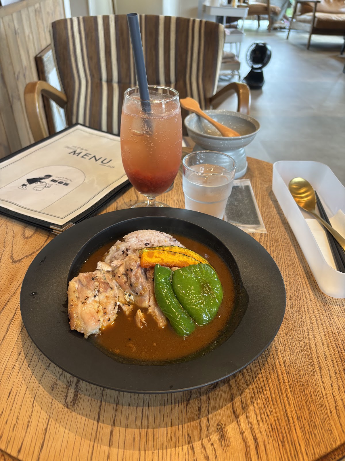 Cafe&DogRun Mouの実際の写真