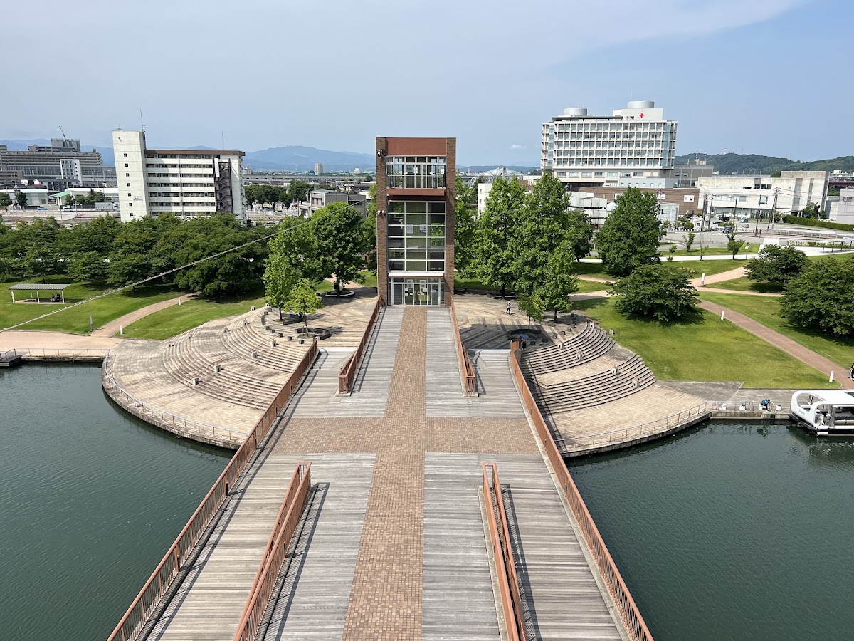 富岩運河環水公園