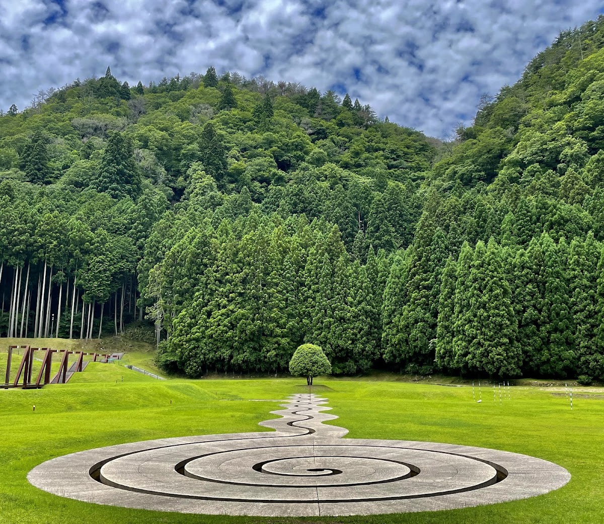 室生山上公園芸術の森