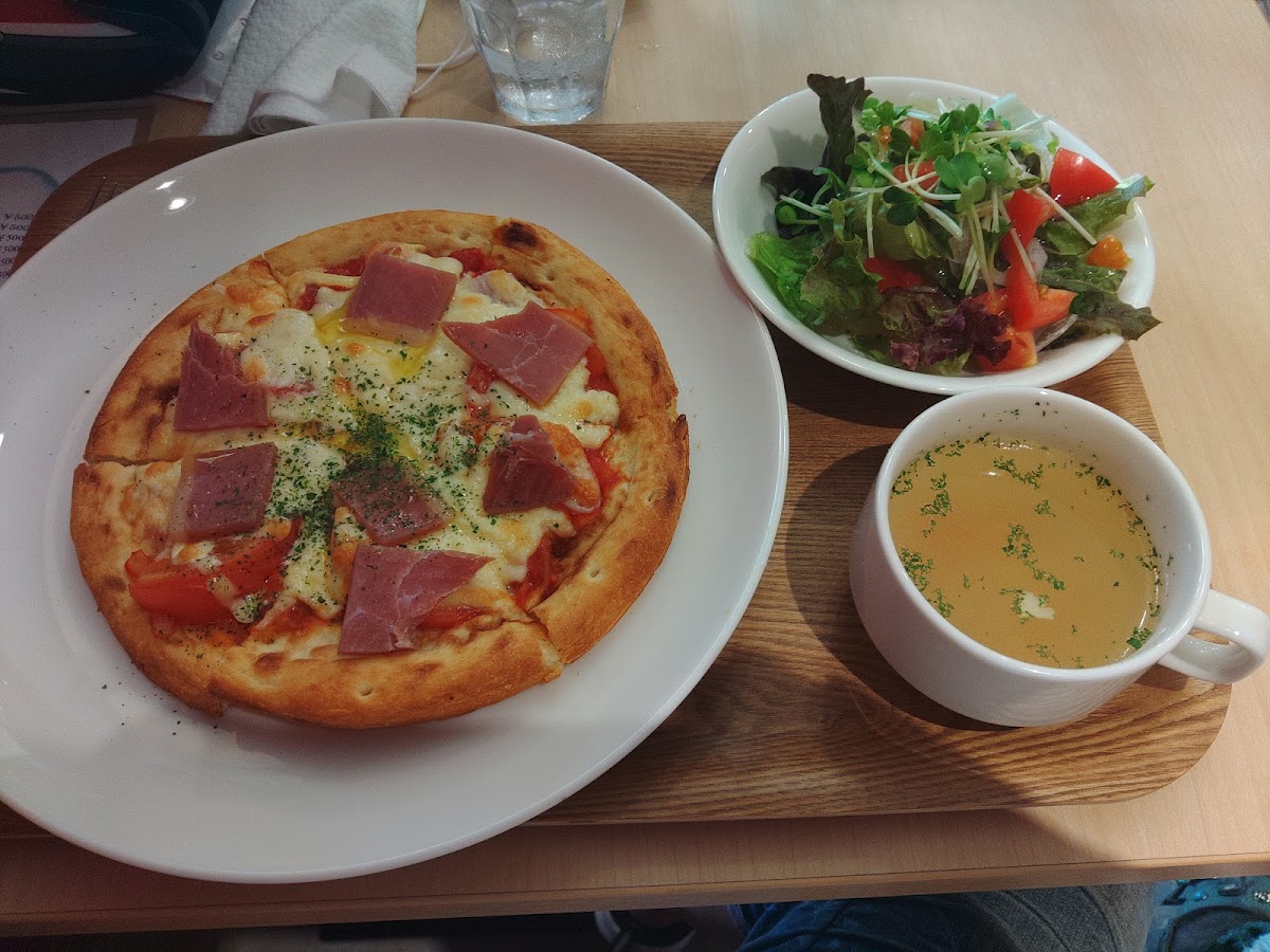 BAUA CAFEの実際の写真
