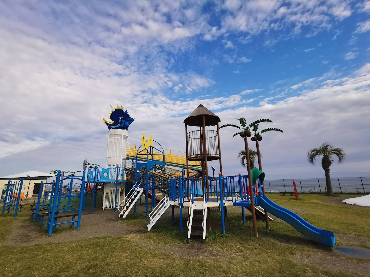 新居緑地公園