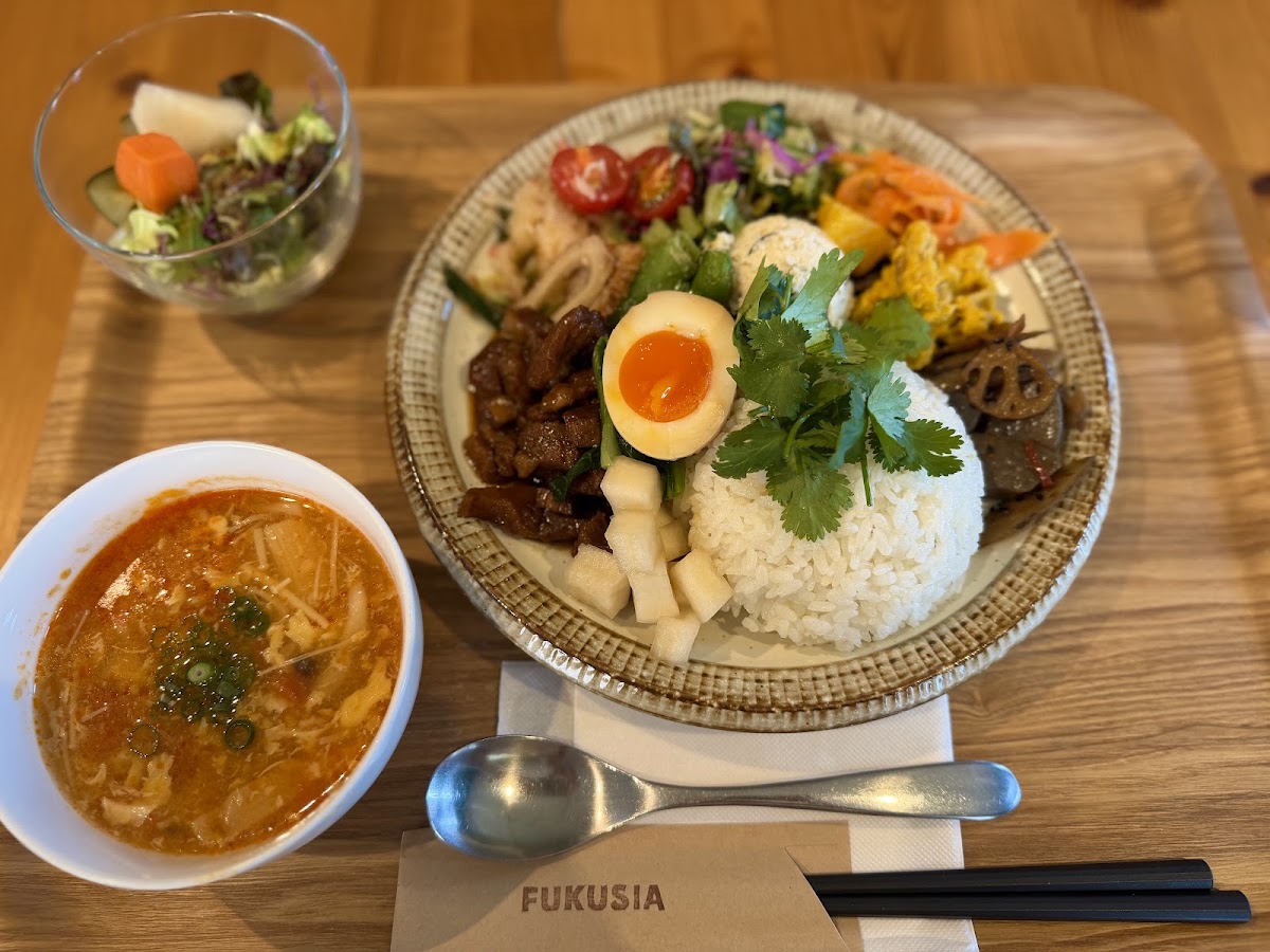 カフェ フクシアの実際の写真